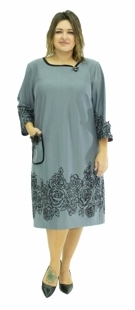 Платье с кулоном